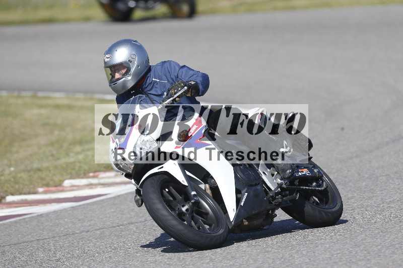 /01 02.04.2026 MAZ ADR/Gruppe rot/34